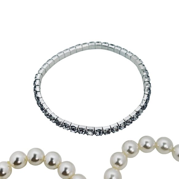 Lot Of 3 Roman Stretch Bracelets 2 Faux Pearl & 1 Silver Tone Rhinestone (5498) - Picture 6 of 6